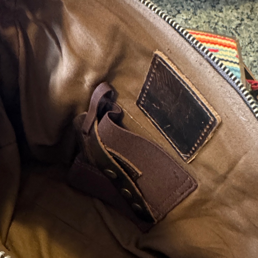 STS Ranchwear Multicolor Patterned Shoulder Bag and Wallet - Picture 9 of 11